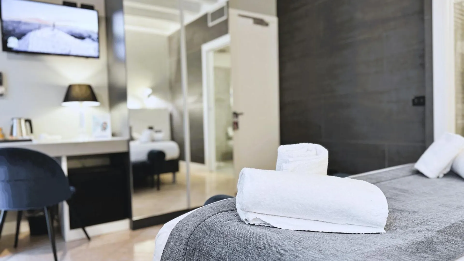 Hotel Fontana Verona 3*,  Italy