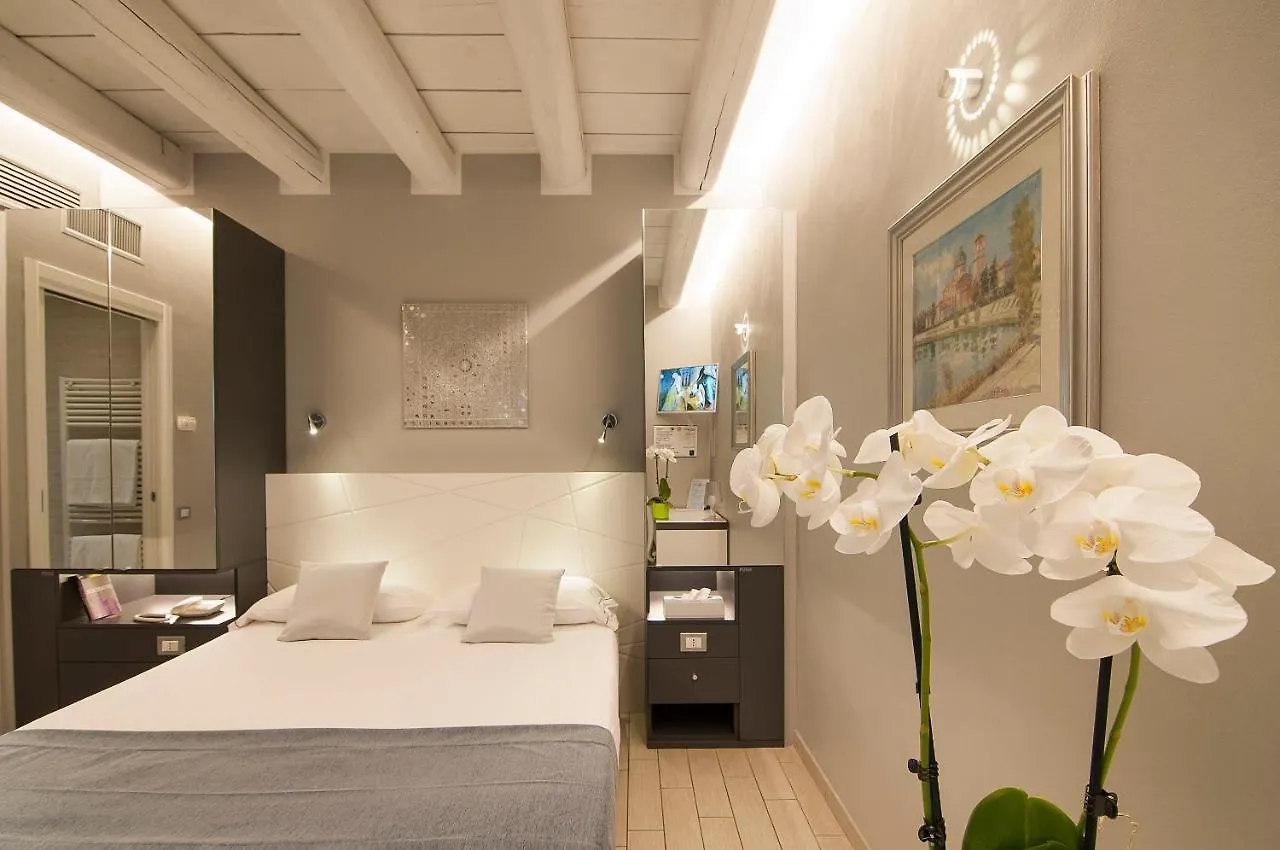 ***  Hotel Fontana Verona Italy